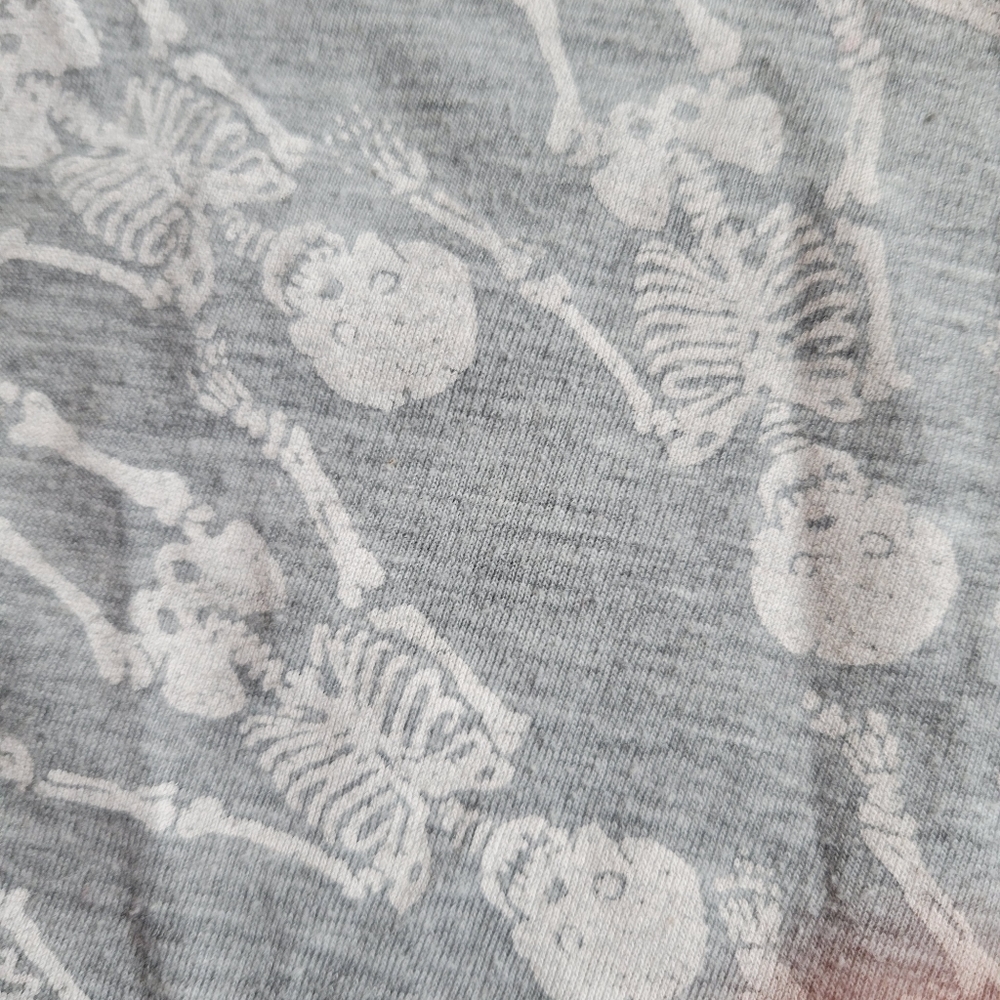 COPY - Skeleton cold shoulder crop - Picture 3 of 5